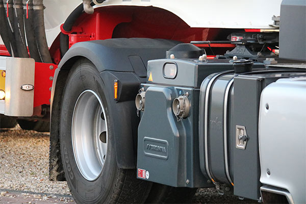 soplador y compresor de materiales secos a granel transporte sobre camión